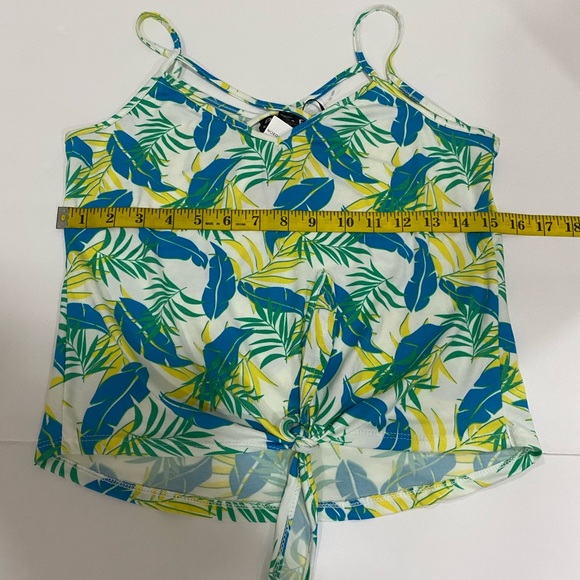 Poof New York Leafy Print Top - Picture 3 of 7